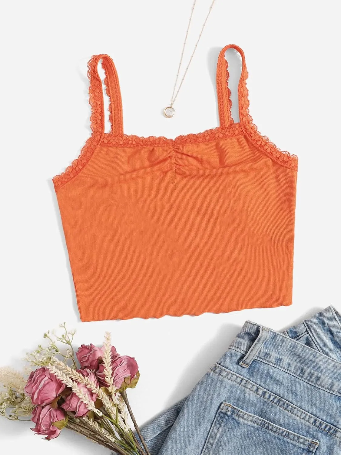 Floerns Women's Contrast Lace Spaghetti Strap Ruched Rib Knit Cami Crop Top