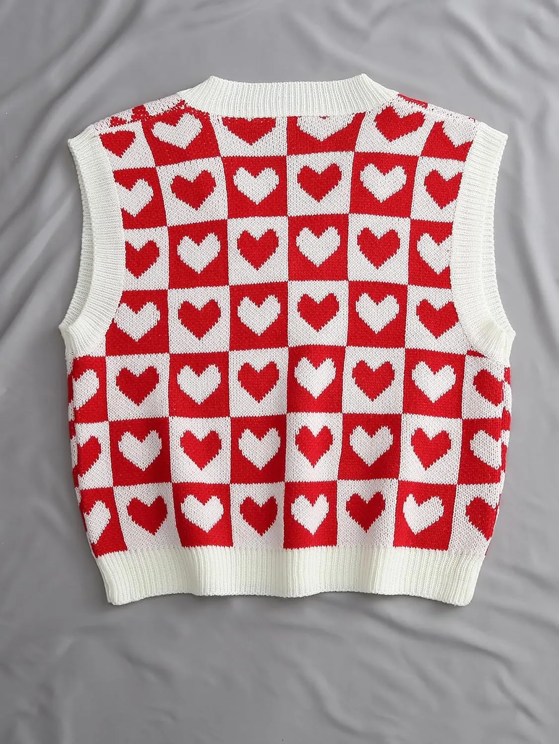 Floerns Women's Cute Heart Print V Neck Sleeveless Sweater Vest Knit Top
