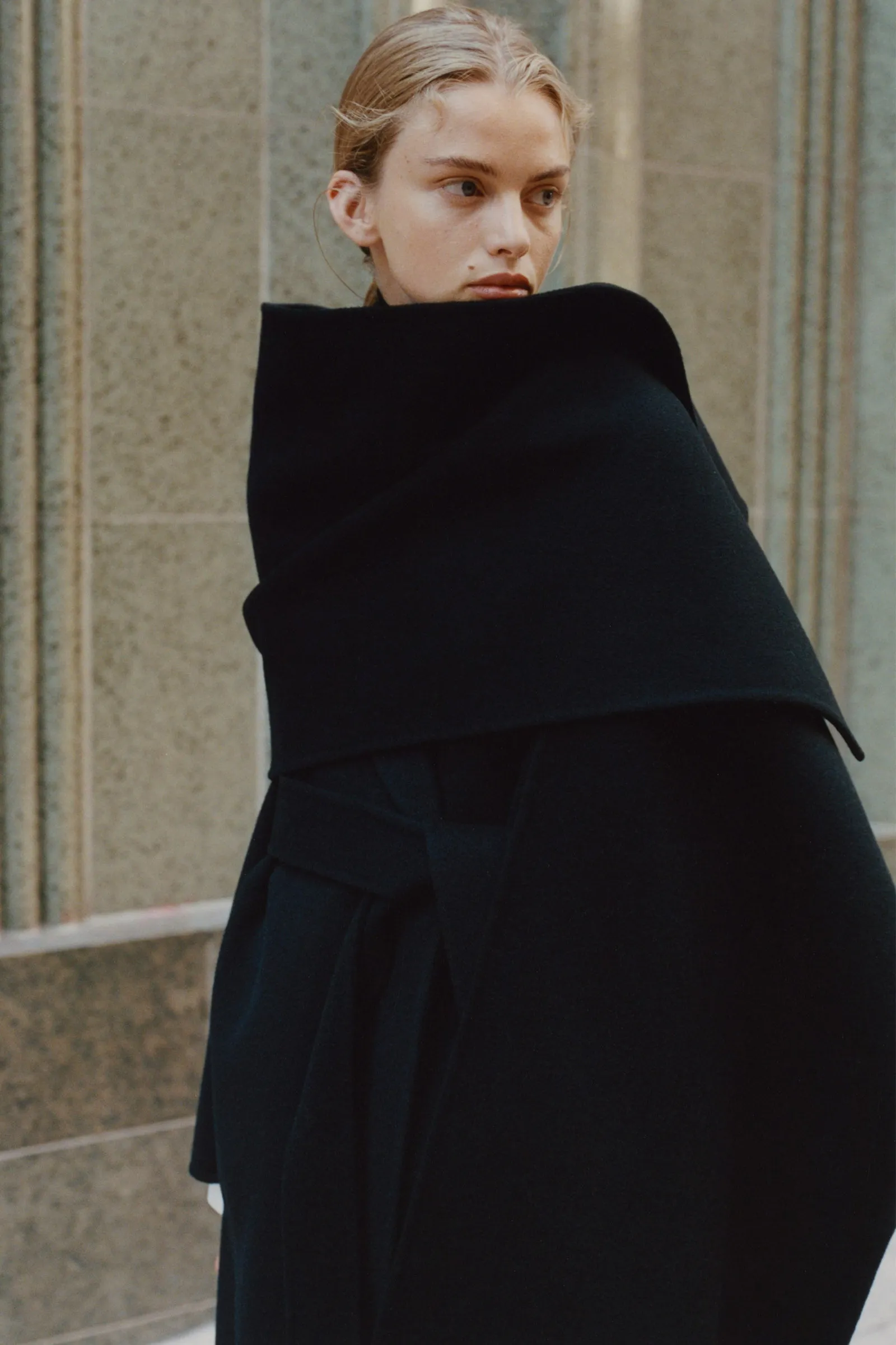 Grand Scarf Coat