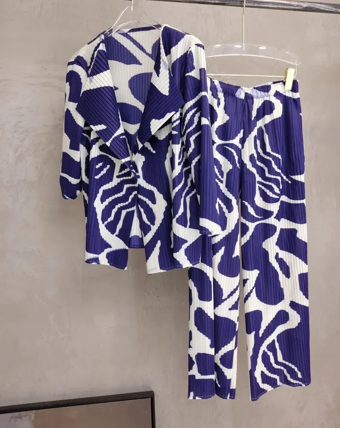 Helen Abstract Coord Set