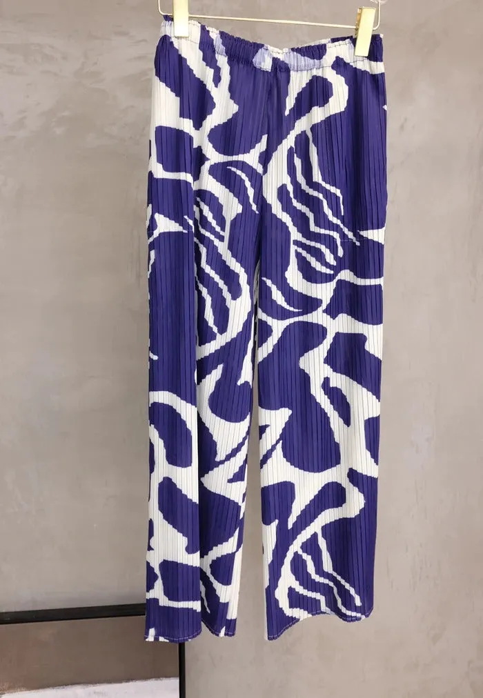 Helen Abstract Coord Set