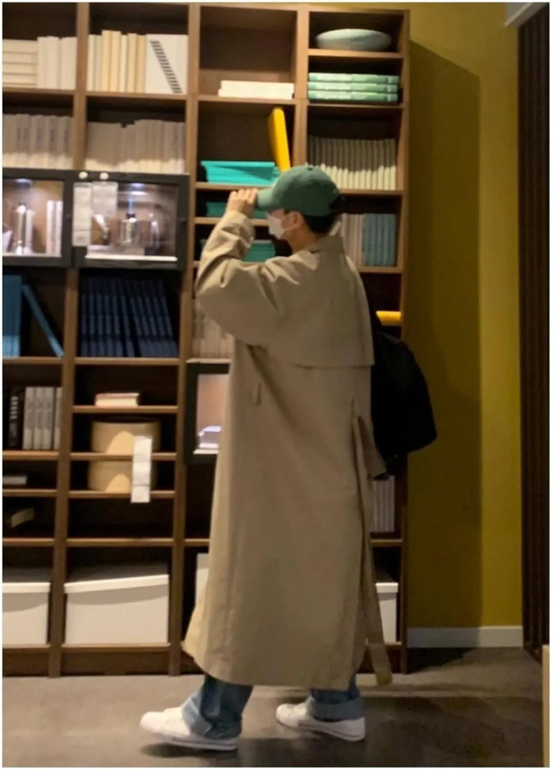 Man's Double Breasted Trench Coat Oversized Casual Windbreaker Casual Lapel Long Jacket Overcoat