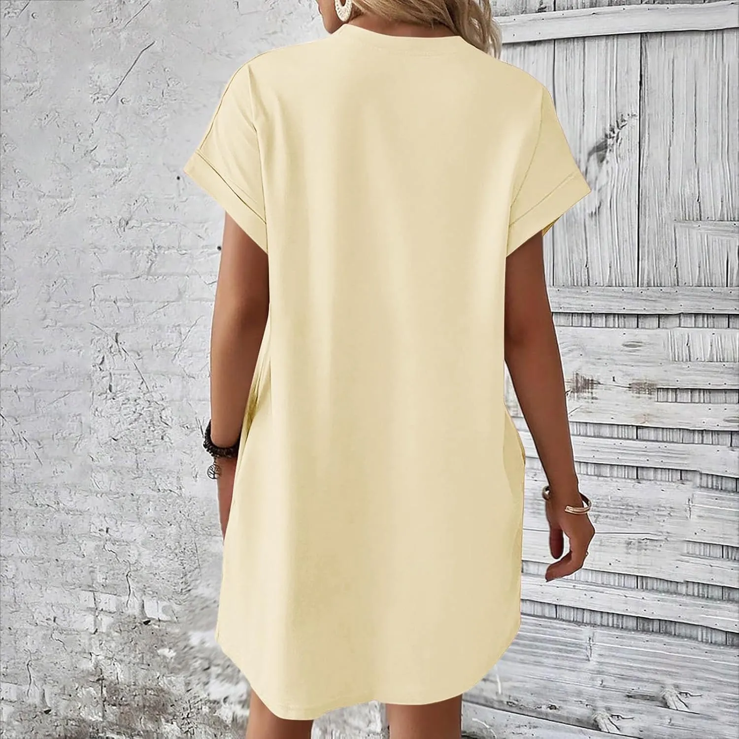Short Sleeve Dresses for Women Summer Trendy Crewneck Tshirt Dress Casual Loose Fit Solid Mini Dresses with Pockets