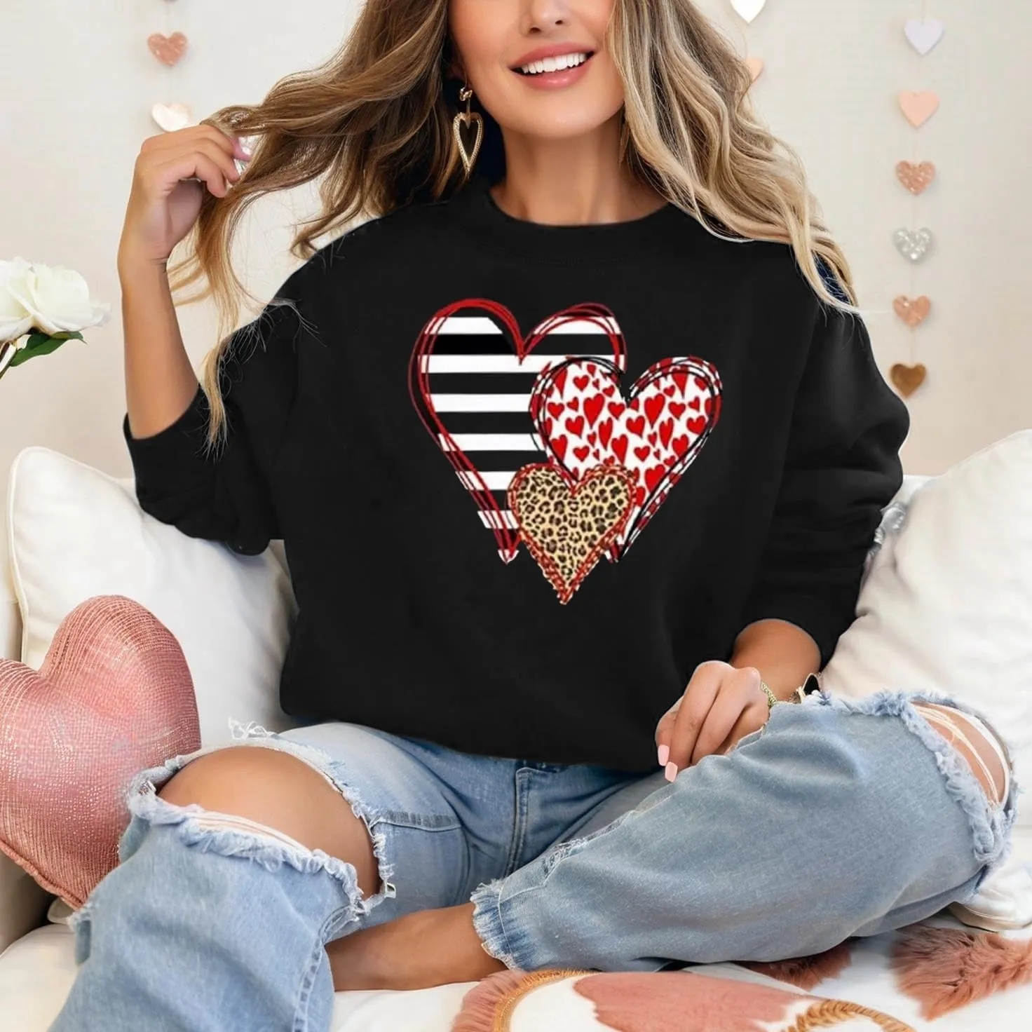 Valentine's Day Women's Funny Love Heart Graphic Shirt - Casual Long Sleeve Pullover Top
