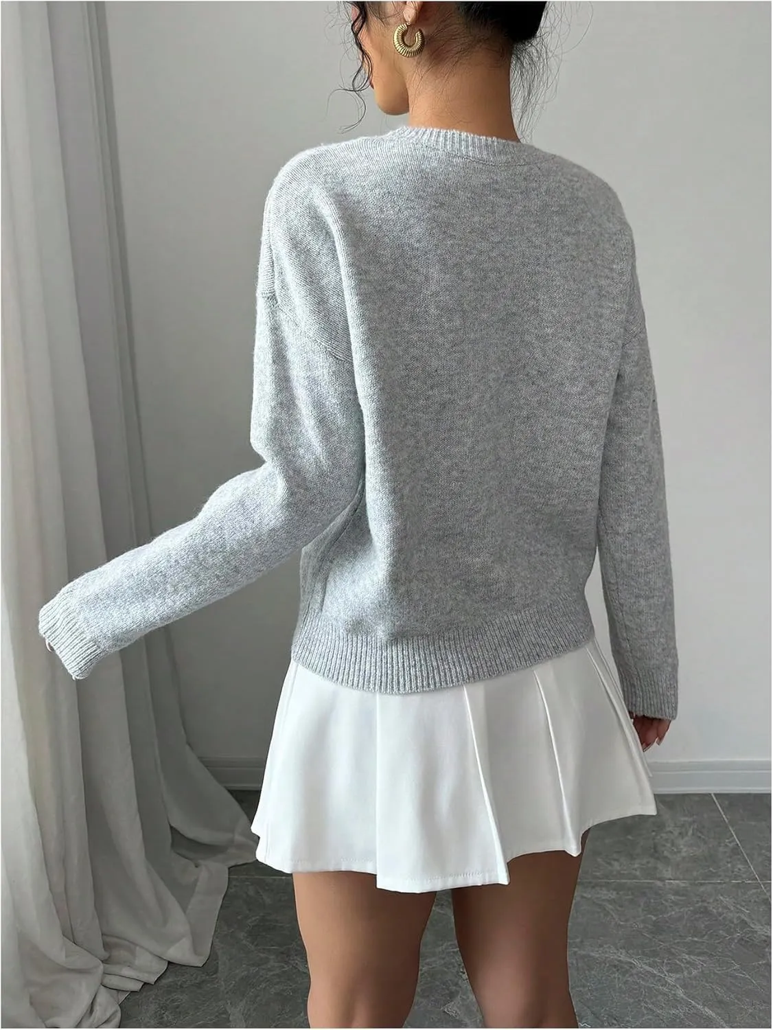 Verdusa Women's 3D Floral Pullover Sweaters Crew Neck Long Sleeve Knit Top