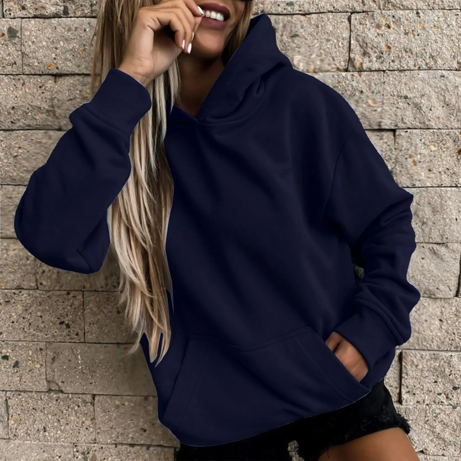 womens Hoodies Long Sleeve Oversized Sweatshirts Comfy Casual Loose Fit Pullover Fashion Fall Tops Pockets
