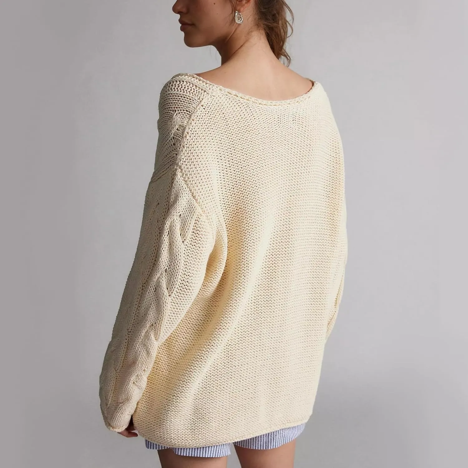 Womens Oversized Sweater Slouchy Wide V Neck Pullover Sweater Casual Long Sleeve Cable Knit Chunky Sweaters Tops