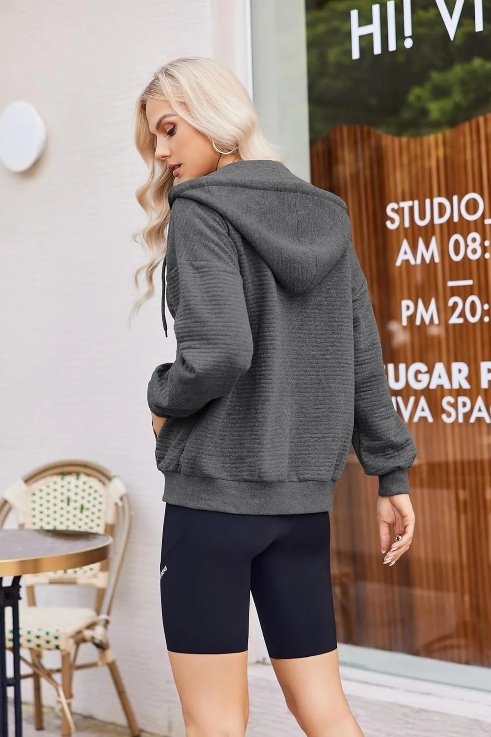 Womens Zip Up Hoodies Long Sleeve Sweatshirts Jackets Fall Winter Outfits 2025 Oversized Sweaters Casual Fashion